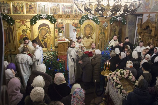 богослужение в храме федосьино